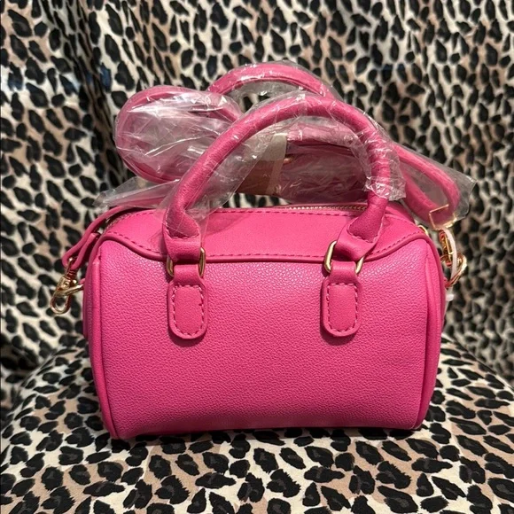 Fashion Nova Pink Mini Bag with Structured Design - Picture 4 of 8